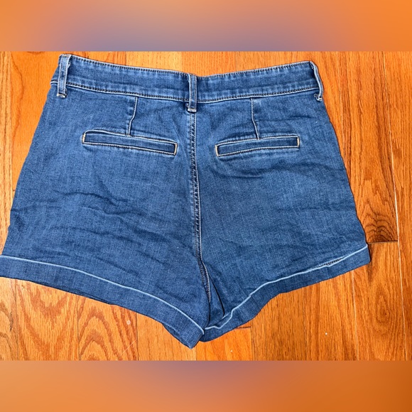 Express High Rise Shorties - Picture 2 of 3